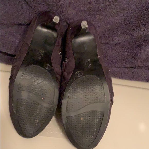 Booties! - Picture 4 of 6